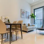 De Lux Marq, 2 Bedrooms At Central Dist 1, Pool,Gym